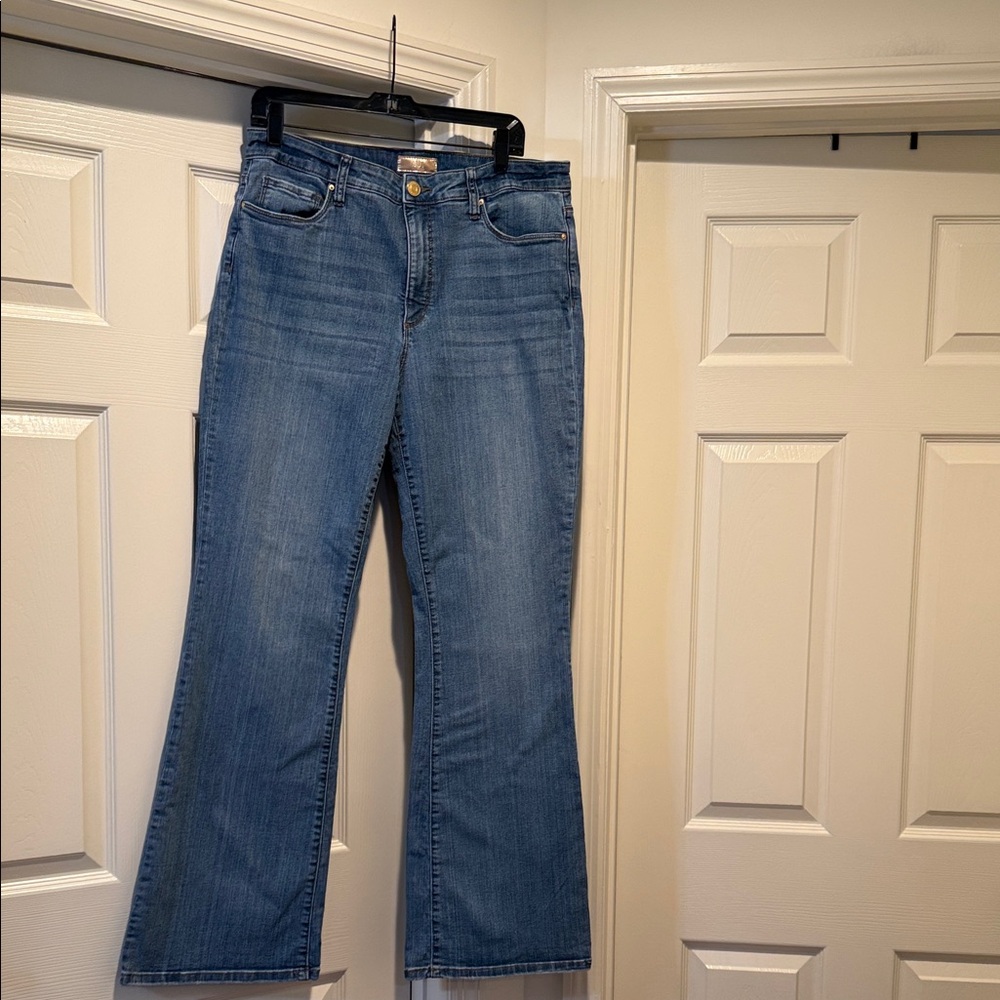 Kut from the Kloth Ana Fab Ab High Waist Curve Defying Flare Jean Autumn 12